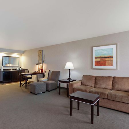 Hampton Inn & Suites רוזוויל מראה חיצוני תמונה