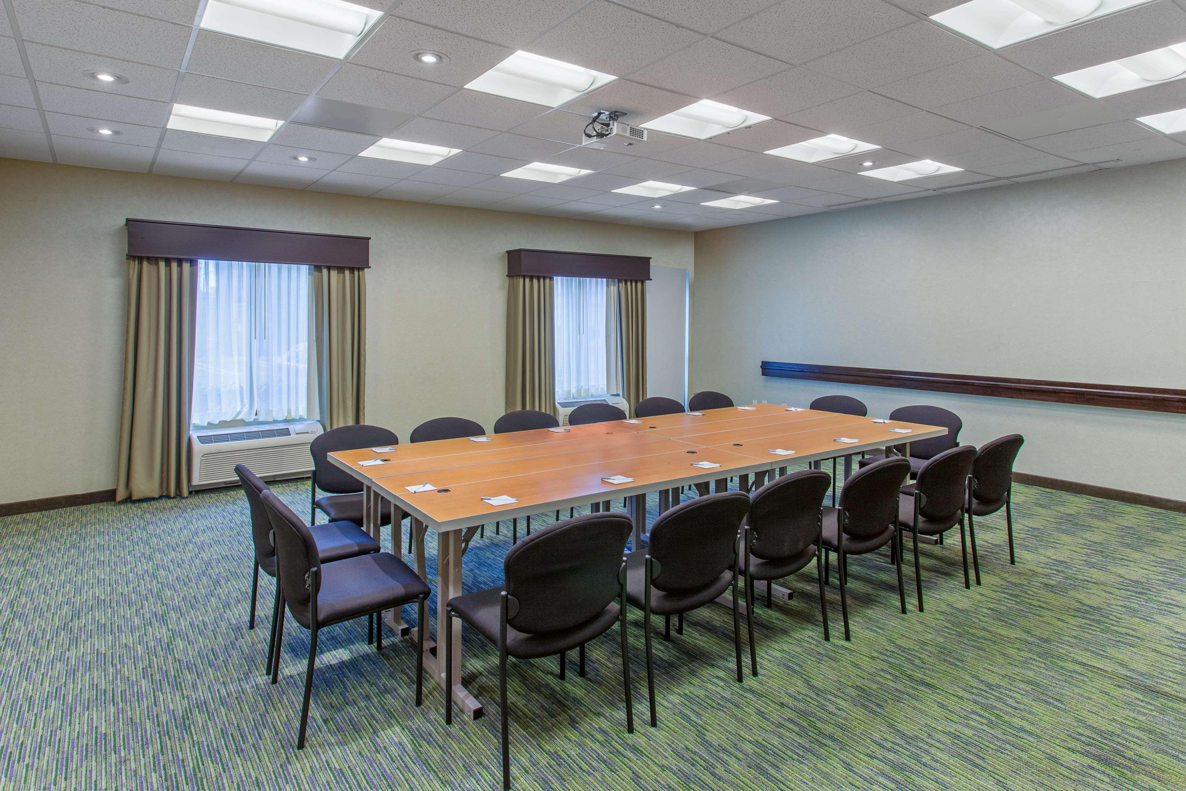 Hampton Inn & Suites רוזוויל מראה חיצוני תמונה