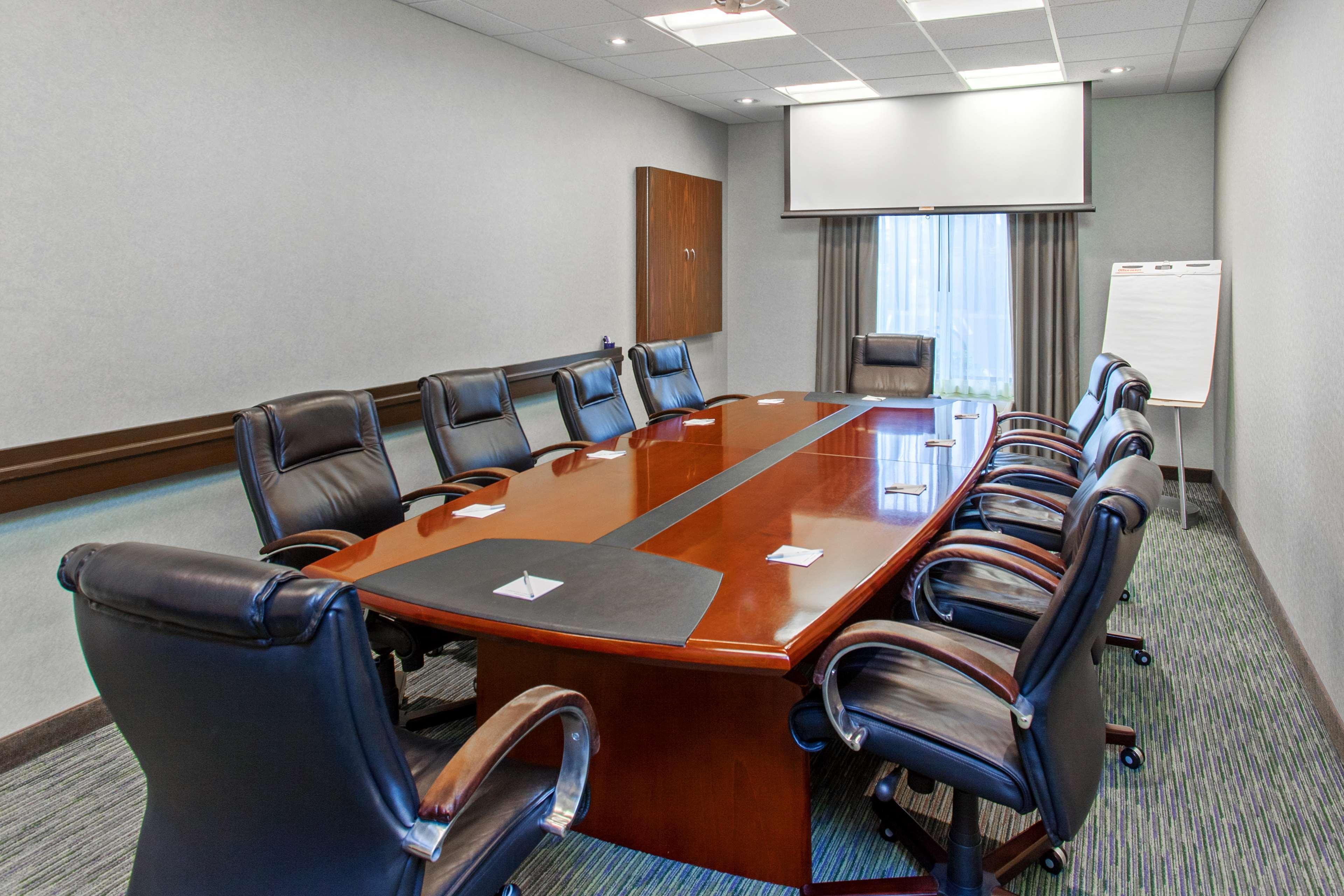 Hampton Inn & Suites רוזוויל מראה חיצוני תמונה